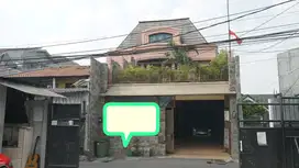 Rumah Mewah Bisa Buat Usaha Di Kebon Jeruk