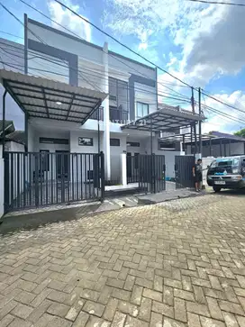 Rumah Brand New 2 Lantai Di Harapan Indah 1