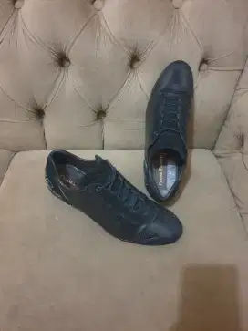 Mulus .authentic sepatu .sneakers cesare paciotti size 41