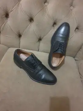 Mulus .authentic sepatu .pantofel bally size 41