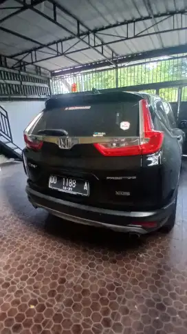 Jual crv tahun 2017 turbo prestige kondisi mulus siap pakai
