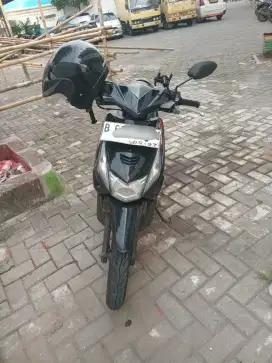 Honda Beat 2012 Hitam Karbu
