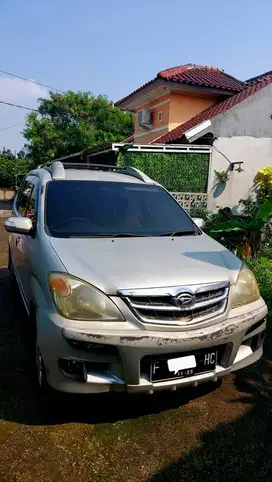 Xenia Xi Sporty  1.3 Tahun 2010 Manual Pajak Hidup Plat F Kab Bogor