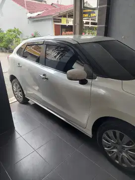 Suzuki Baleno 2019 Bensin At Km Rendah
