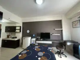 Sewa tahunan unit apartemen pinewood dekat kampus UNPAD ITB IPDN
