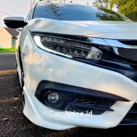 Honda Civic 1.5 TURBO 2017 AT Bensin 1 tangan dari baru antik