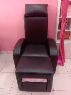 Kursi pedimedi kuku
