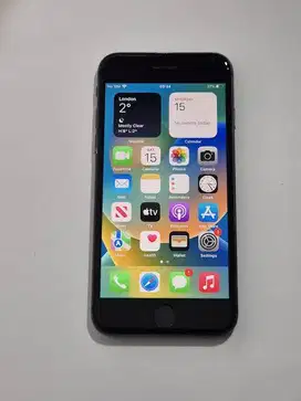 Dijual iPhone 7 128GB Jet Black