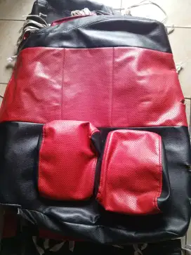 Jok mobil calya sigra universal