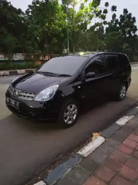 Nissan grand Livina XV 2009 at