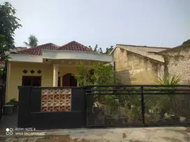 Jual murah hunian asri bangunan kokoh dan lahan luas Pondok Rajeg