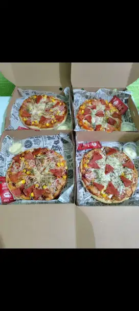 Pizza diameter 18 dan diameter 22