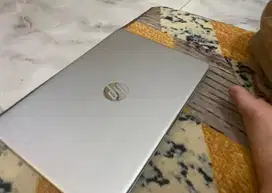 Dijual cepat laptop hp 14s