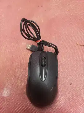 Mouse kabel bekas