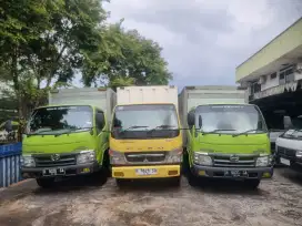 HINO DUTRO 110 SD LONG ENGKEL 4BAN 2016 BOX DYNA ELF  COL bok canter