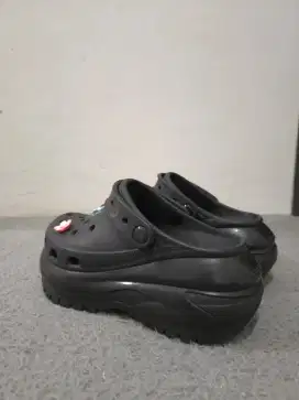 Crocs Mega Crush Hitam/Black