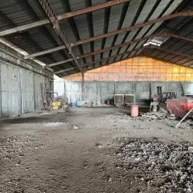DIJUAL CEPAT TANAH & BANGUNAN GUDANG KANTOR DI DARMO SUGONDO GRESIK