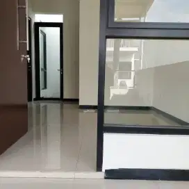 rumah baru bagus murah di tki 2 taman kopo indah 2 siap huni
