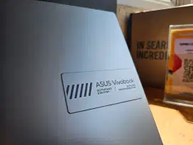 UltraBook Asus VivoBook Go 14