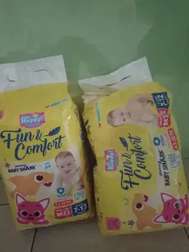 Pampers Happy Baby isi 32