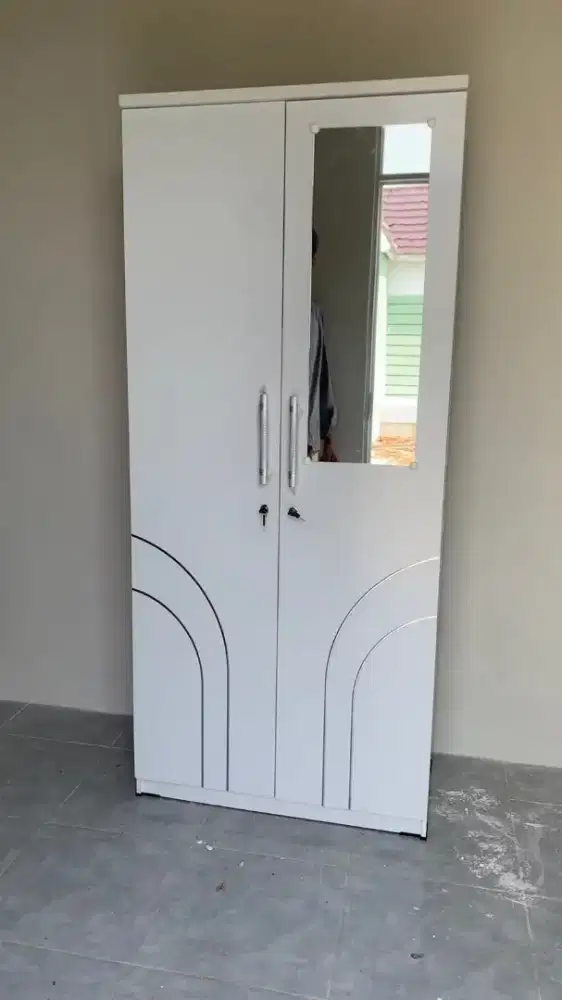 Ready Lemari Pakaian 2 Pintu Model Minimalis Terbaru