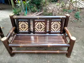 Kursi bambu Hitam