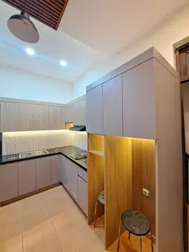 Pembuatan Set Kitchen Minimalis