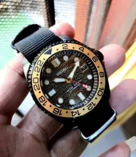 Seiko mod seigaha nh35 automatic movement