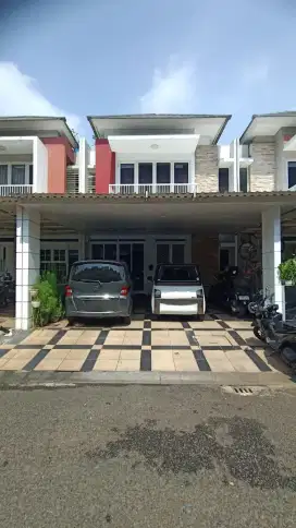 Dijual Rumah 2,5 Lantai Siap Huni Sudah Renovasi di Summarecon Bekasi