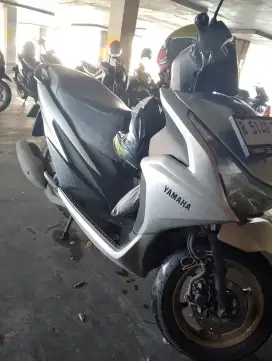 Freego murah pemakaian pribadi ke kantor, motor mulus nego bensin, COD