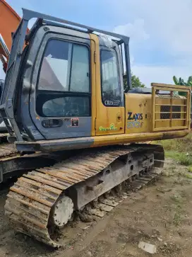 Dijual Excavator Hitachi Zaxis 210F