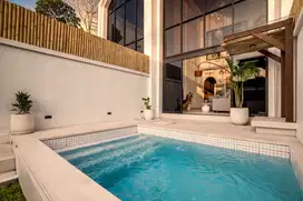 SUNSET SERENITY: A MODERN ESCAPE IN BATU BOLONG