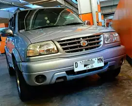 Suzuki grand escudo 2001 AT - terawat