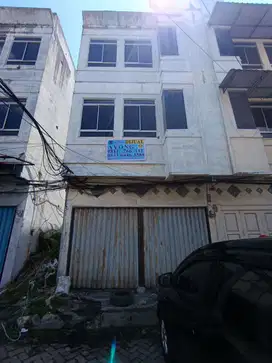 DIJUAL RUKO 3LT POSISI HOOK LOKASI JL. RIAU KOMPLEK RBC PEKANBARU