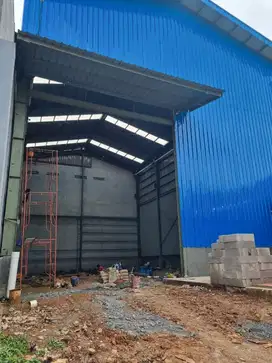 Disewakan gudang baru di Sentra Niaga Harapan Indah Bekasi