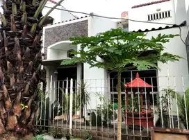 Rumah Dijual Dua Lantai di Jakapermai Jakasampurna Bekasi Barat