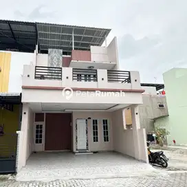 DIJUAL VILLA KOMPLEK CITY SUITES (RICKY ANTONIO)