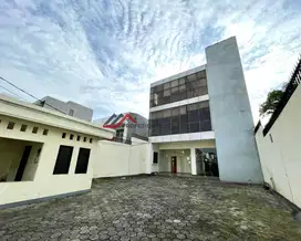 Dijual gedung kantor mewah dekat simatupang,jakarta selatan
