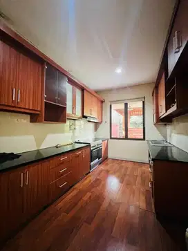 Dijual Rumah Mewah Sentul