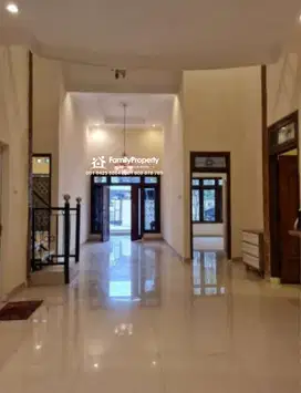 Rumah Modern di Semarang Barat