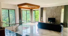 Dijual Rumah Mewah Lokasi Jl. Asoka Bawah Candi Golf Semarang