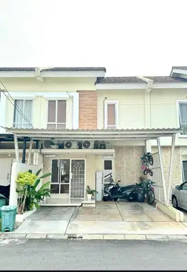 Rumah bagus, ada attick kamar tidur 4 di  Paradise Serpon City tangsel