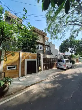 Jual rumah murah mewah dibendungan hilir jakarta pusat