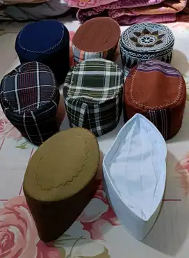 Peci koko anak laki usia 4-10th bekas kondisi 90%