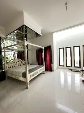 MANDAR BINTARO RUMAH MINIMALIS 2 LT SIAP HUNI CAMAR MENTENG MERPATI