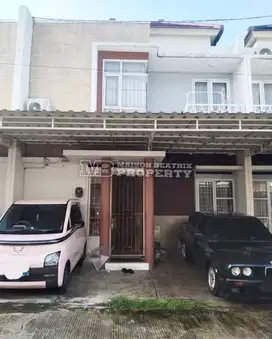 DI JUAL RUMAH 3 LT DI LOKASI YANG STRATEGIS
