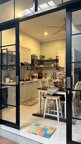 Dijual Rumah Semi Furnish Siap Huni Legenda wisata Cibubur