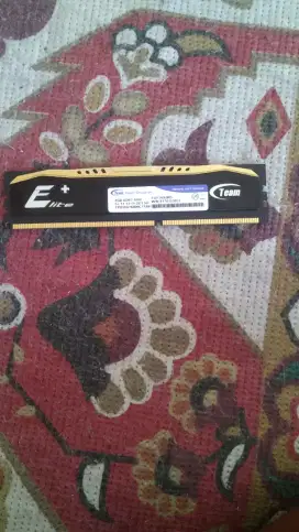 Memori (ram) merk Elite 4gb ddr3