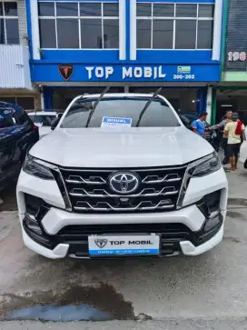 SUPER‼️LIKE NEW‼️Toyota Fortuner 2.8 VRZ GR Matic Diesel 2022