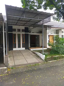Rumah Mekar Wangi Hadap Timur Furnished